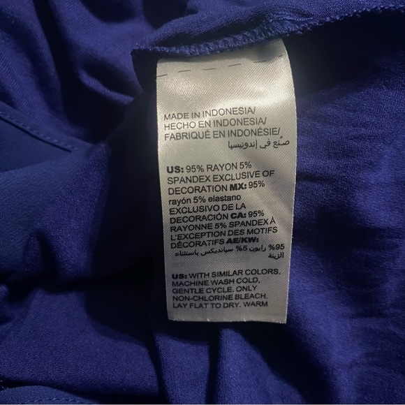 Chicos Blue Chiffon Hem Soft Long Sleeve V Neck Tunic Top - Picture 6 of 6